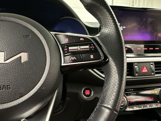 Thumbnail: 2024 Kia Forte - 14