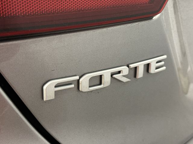 Thumbnail: 2024 Kia Forte - 21