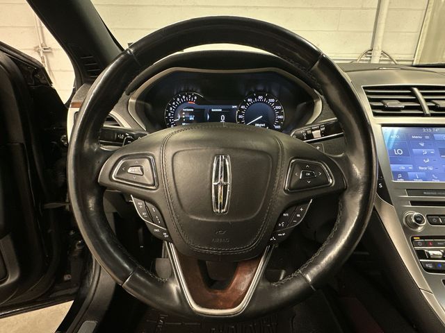 Thumbnail: 2020 Lincoln MKZ - 2