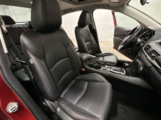 Thumbnail: 2015 Mazda Mazda3 - 26