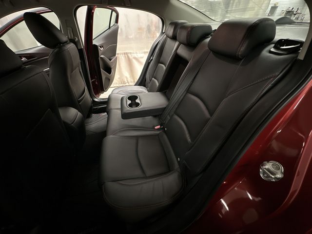Thumbnail: 2015 Mazda Mazda3 - 12