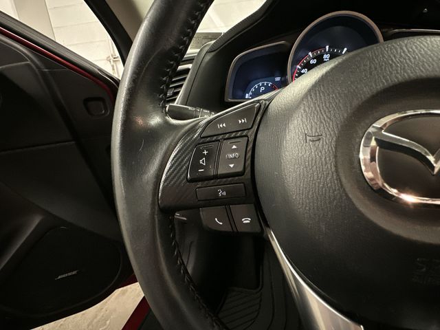 Thumbnail: 2015 Mazda Mazda3 - 18