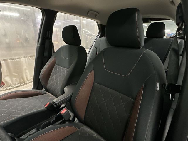 Thumbnail: 2020 Nissan Kicks - 8