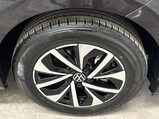 Thumbnail: 2024 Volkswagen Jetta - 7