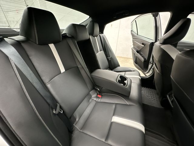 Thumbnail: 2025 Toyota Camry - 27
