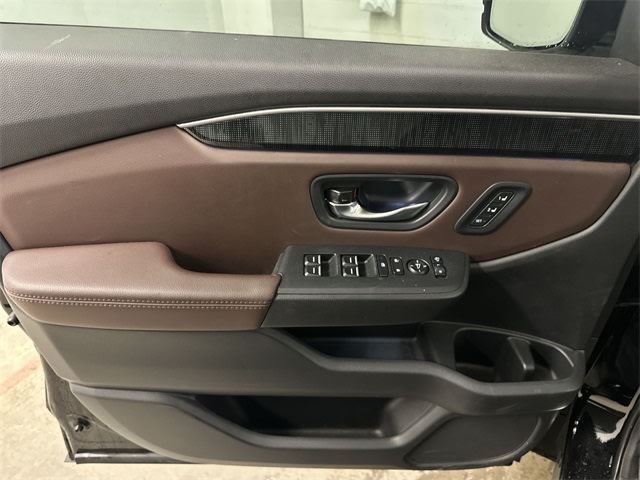 Thumbnail: 2023 Honda Pilot - 20