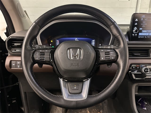 Thumbnail: 2023 Honda Pilot - 2