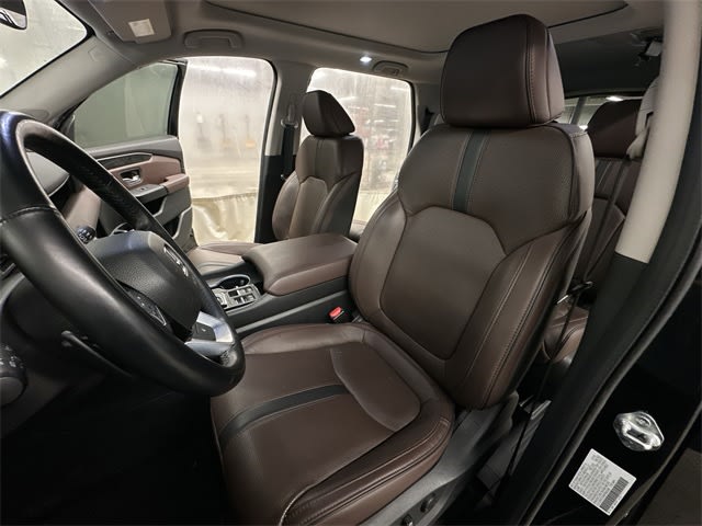 Thumbnail: 2023 Honda Pilot - 11