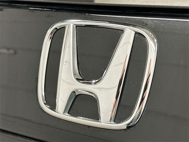Thumbnail: 2023 Honda Pilot - 16