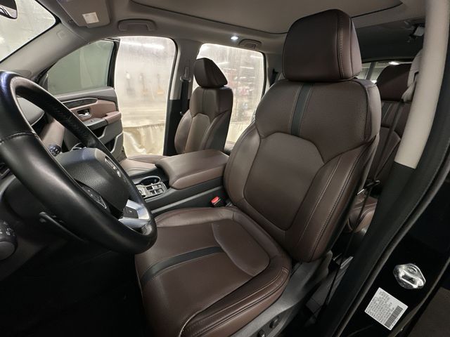 Thumbnail: 2023 Honda Pilot - 11