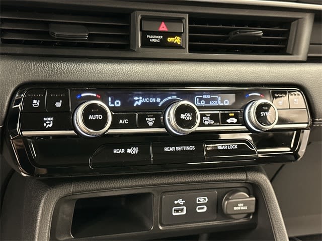 Thumbnail: 2023 Honda Pilot - 25