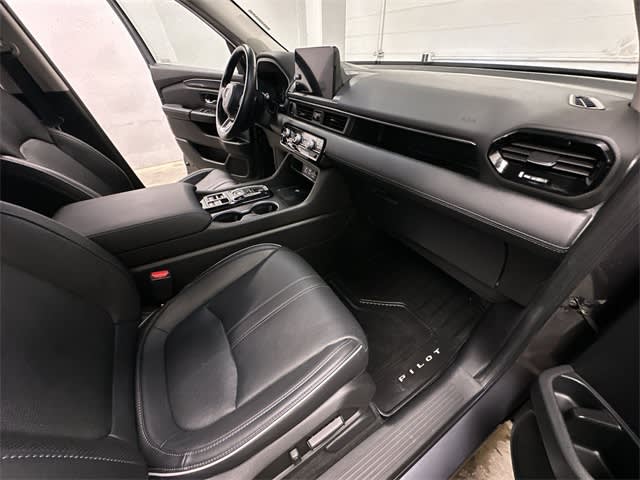 Thumbnail: 2023 Honda Pilot - 14