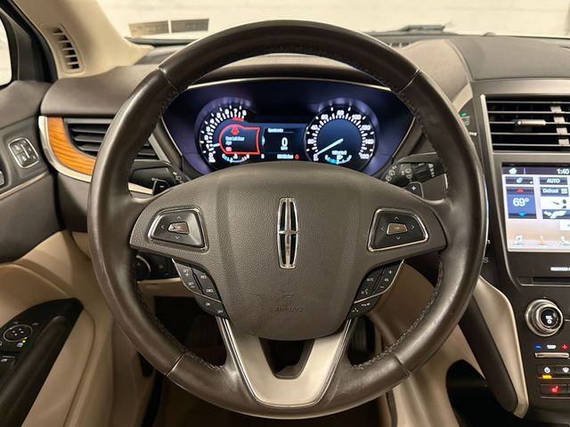 Thumbnail: 2018 Lincoln MKC - 2