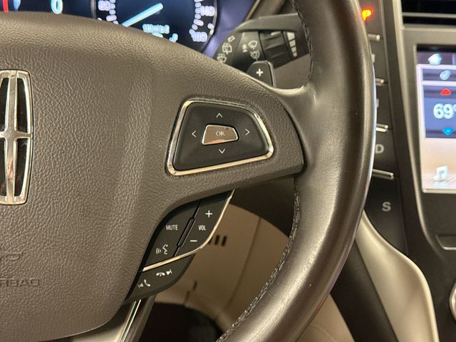 Thumbnail: 2018 Lincoln MKC - 20