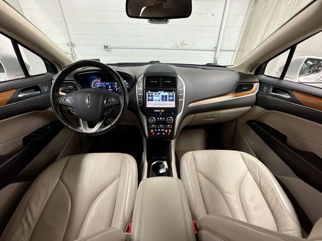Thumbnail: 2018 Lincoln MKC - 14