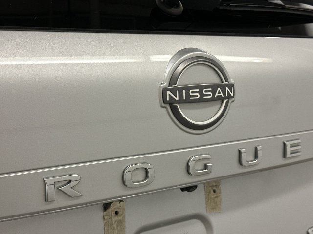 Thumbnail: 2022 Nissan Rogue - 6