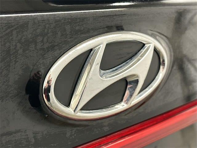 Thumbnail: 2022 Hyundai Santa Fe - 24