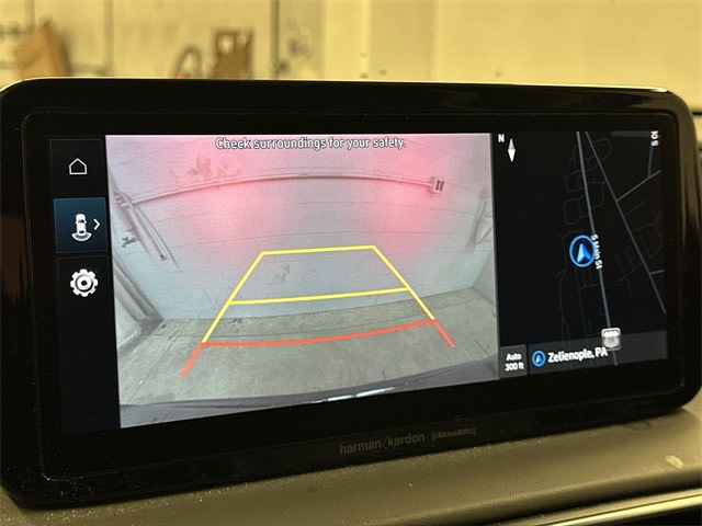 Thumbnail: 2022 Hyundai Santa Fe - 17