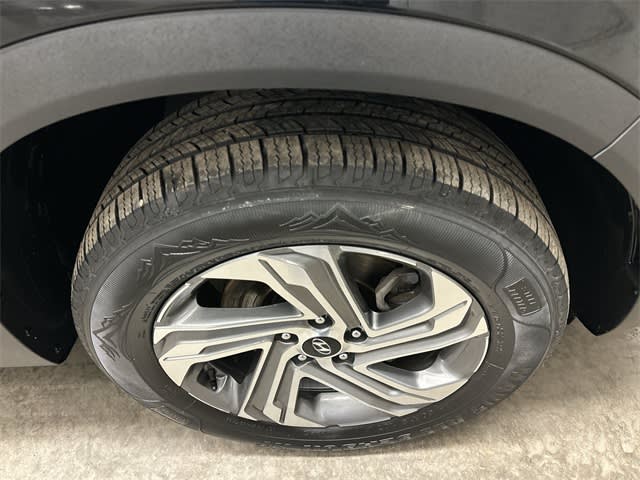 Thumbnail: 2022 Hyundai Santa Fe - 16