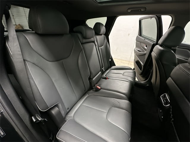 Thumbnail: 2022 Hyundai Santa Fe - 34