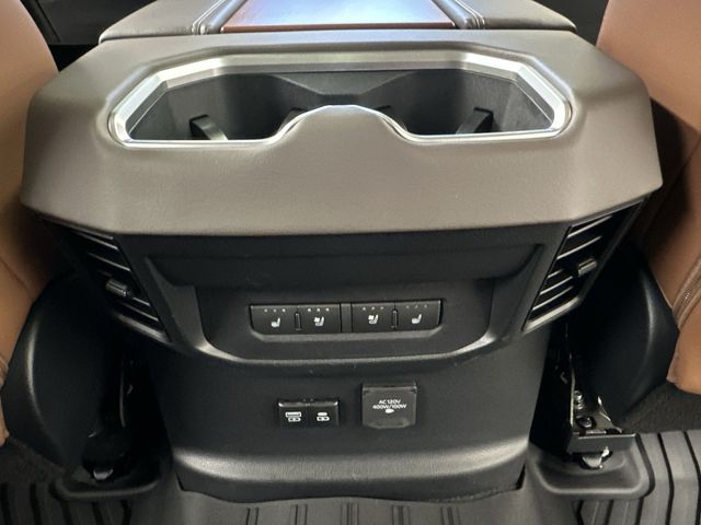 Thumbnail: 2025 Toyota Tundra - 25