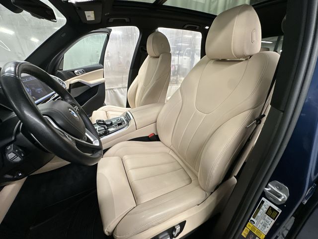 Thumbnail: 2021 BMW X5 - 11