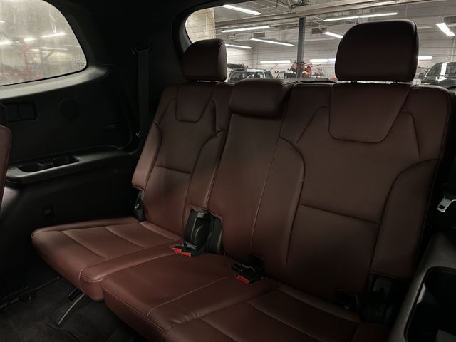 Thumbnail: 2023 Kia Telluride - 28