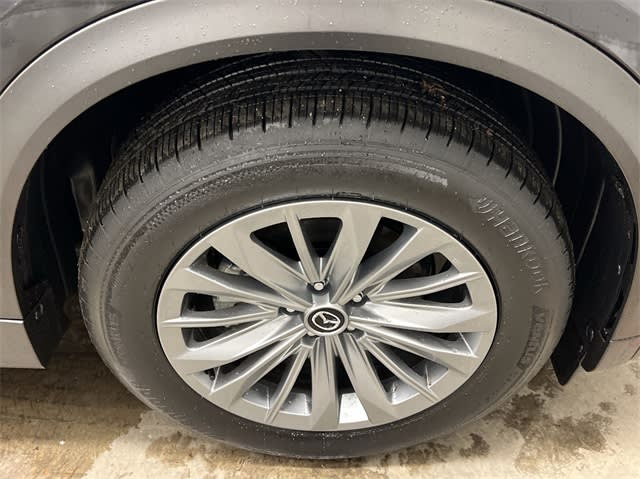 2024 Mazda CX-90 Preferred 8
