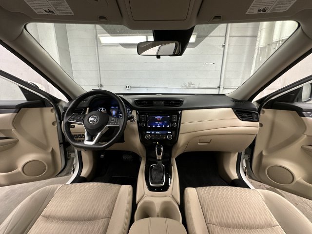 Thumbnail: 2020 Nissan Rogue - 10
