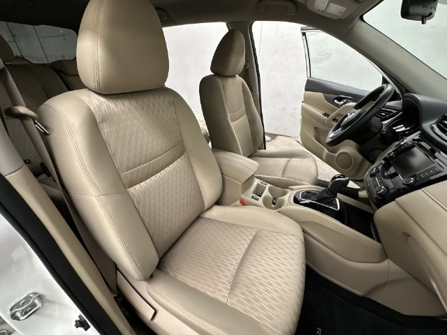 Thumbnail: 2020 Nissan Rogue - 25