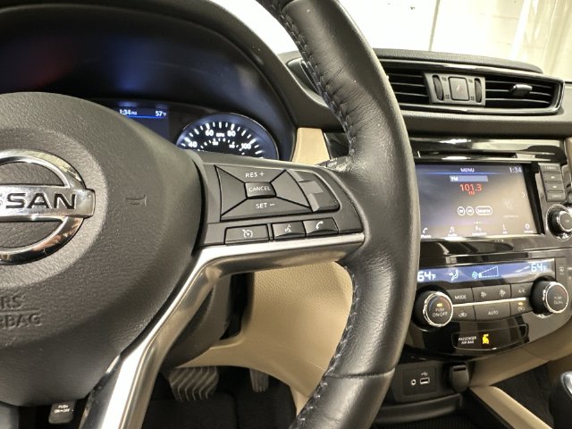 Thumbnail: 2020 Nissan Rogue - 19