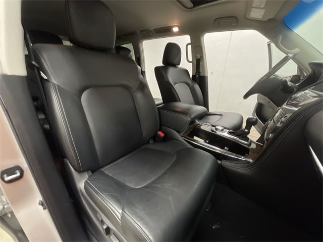 2017 INFINITI QX80 Base 27