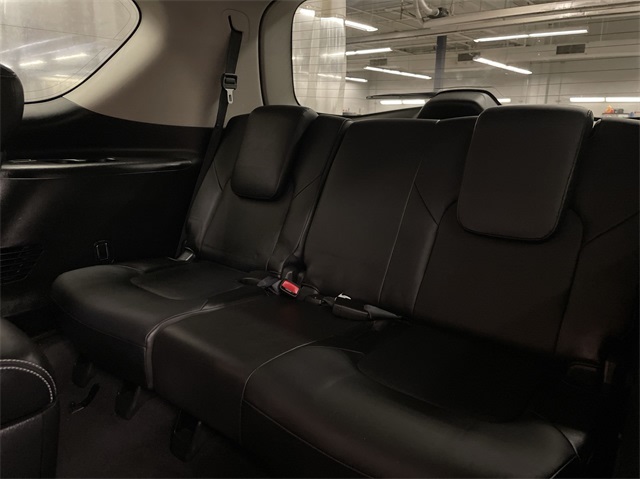 2017 INFINITI QX80 Base 35