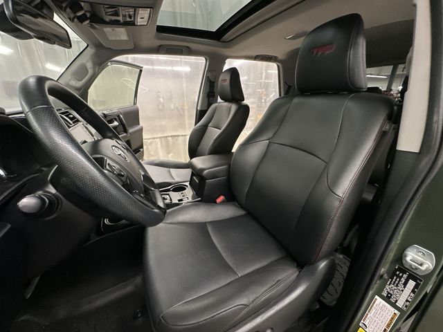 Thumbnail: 2020 Toyota 4Runner - 11