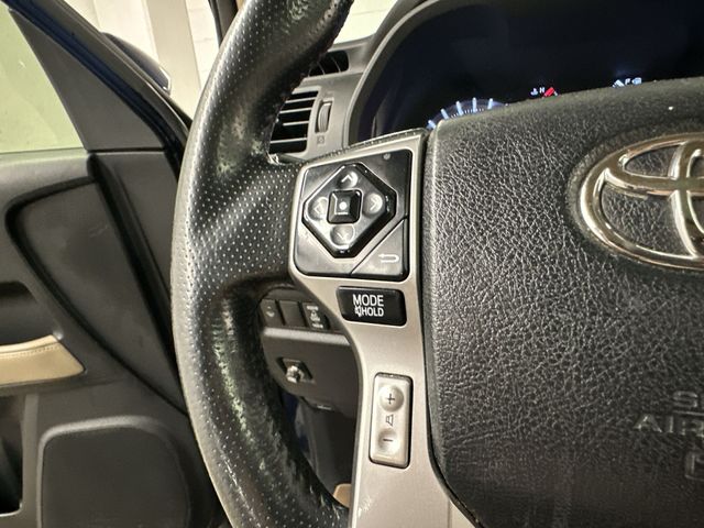 Thumbnail: 2018 Toyota 4Runner - 12