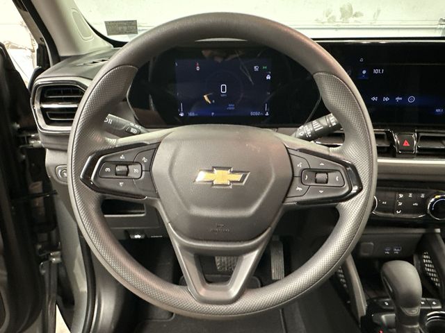 Thumbnail: 2026 Chevrolet TrailBlazer - 2