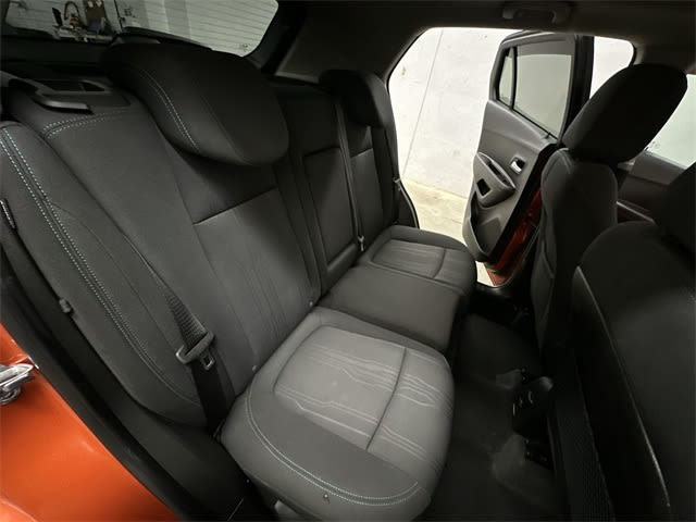 Thumbnail: 2016 Chevrolet Trax - 26