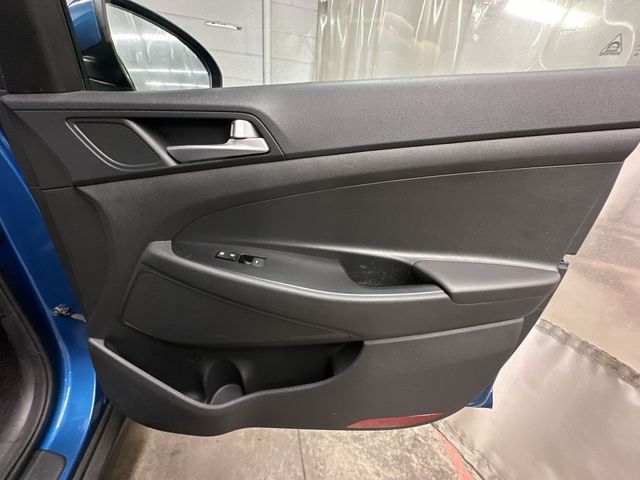 Thumbnail: 2019 Hyundai Tucson - 24