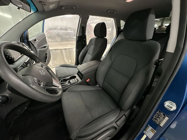 Thumbnail: 2019 Hyundai Tucson - 12