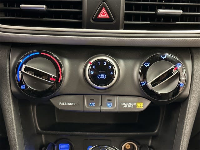 Thumbnail: 2020 Hyundai Kona - 16