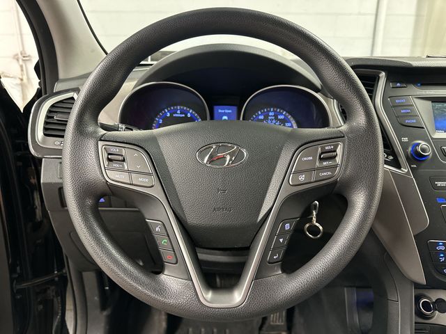 Thumbnail: 2016 Hyundai Santa Fe - 2
