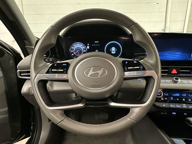 Thumbnail: 2025 Hyundai Elantra - 2
