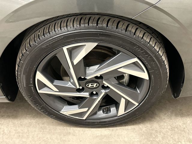 Thumbnail: 2025 Hyundai Elantra - 6
