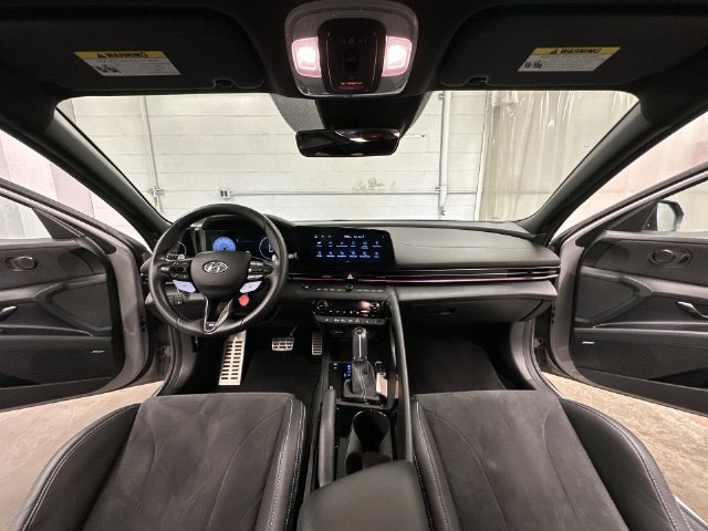 Thumbnail: 2023 Hyundai Elantra - 14