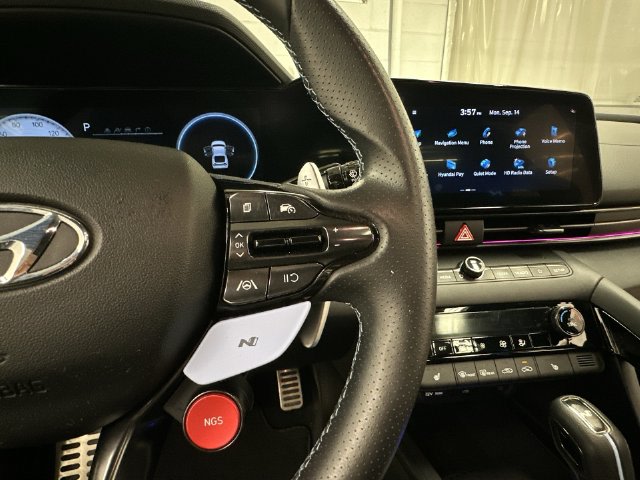 Thumbnail: 2023 Hyundai Elantra - 9