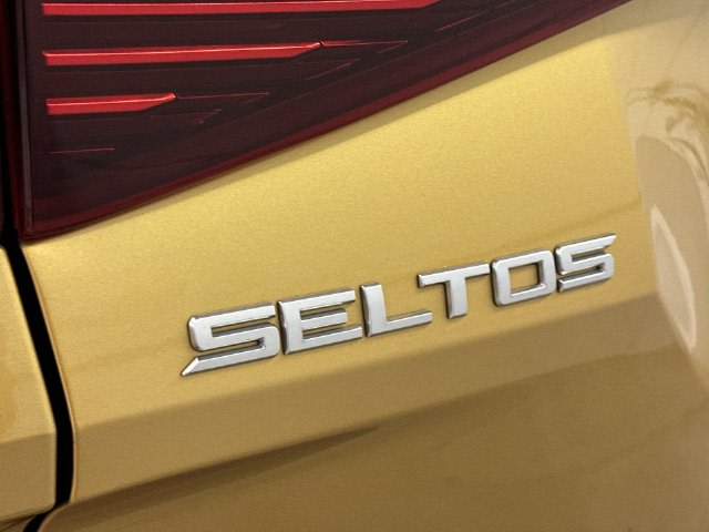 Thumbnail: 2022 Kia Seltos - 6
