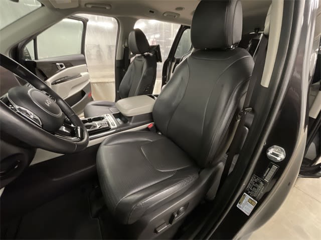 2022 Kia Carnival SX Prestige 22