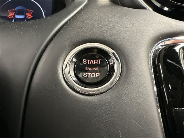 Thumbnail: 2017 Jaguar XJ - 17