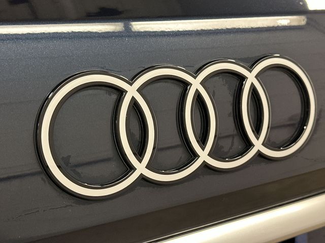 Thumbnail: 2025 Audi Q7 - 7