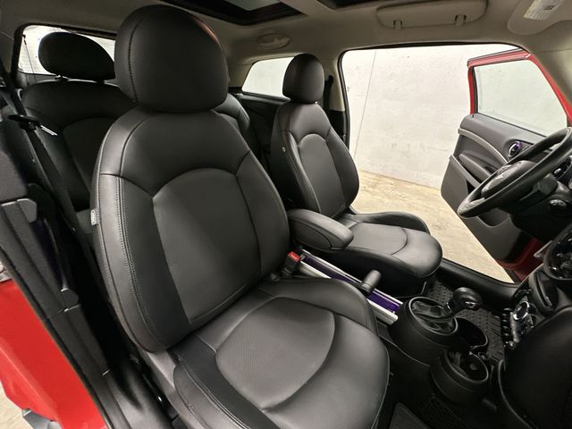 Thumbnail: 2015 MINI Cooper Paceman - 24